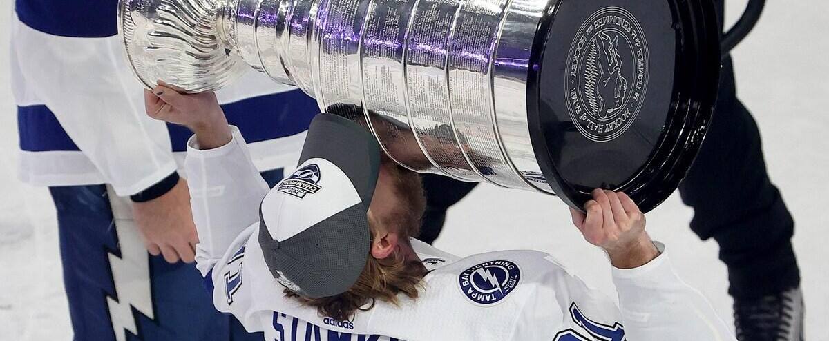 A boat parade for the Lightning 1