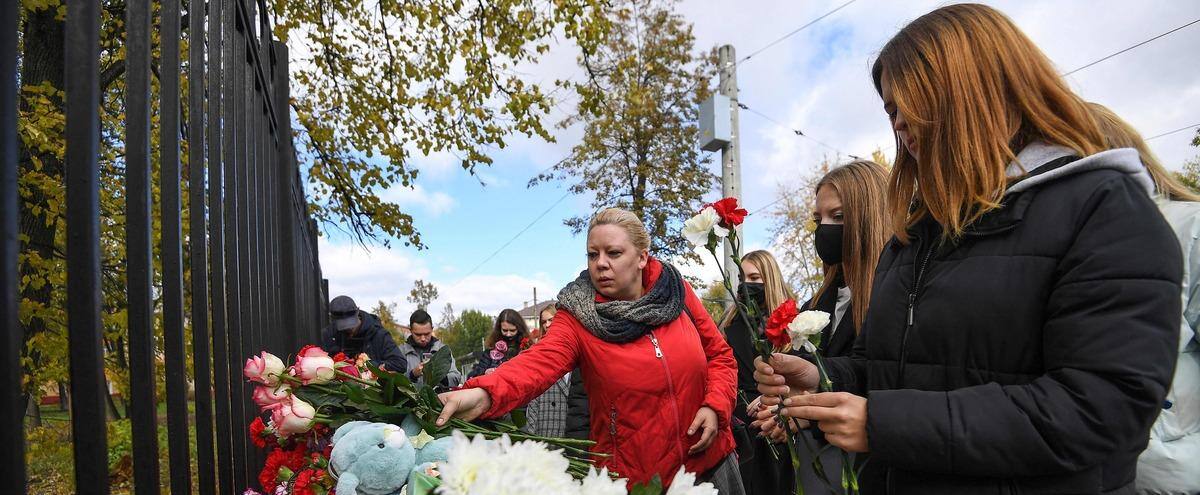 Russie: après une tuerie à l’université, le choc et le deuil à Perm