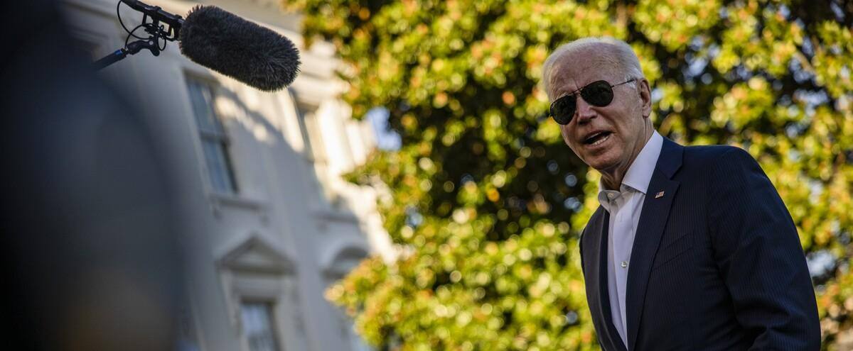 Biden recevra sa troisième dose de vaccin anti-Covid lundi