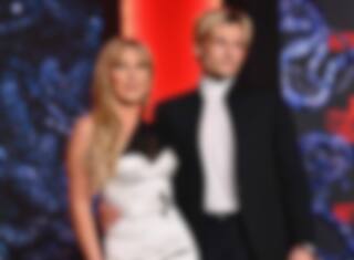 Avec qui les acteurs Stranger Things sortent?