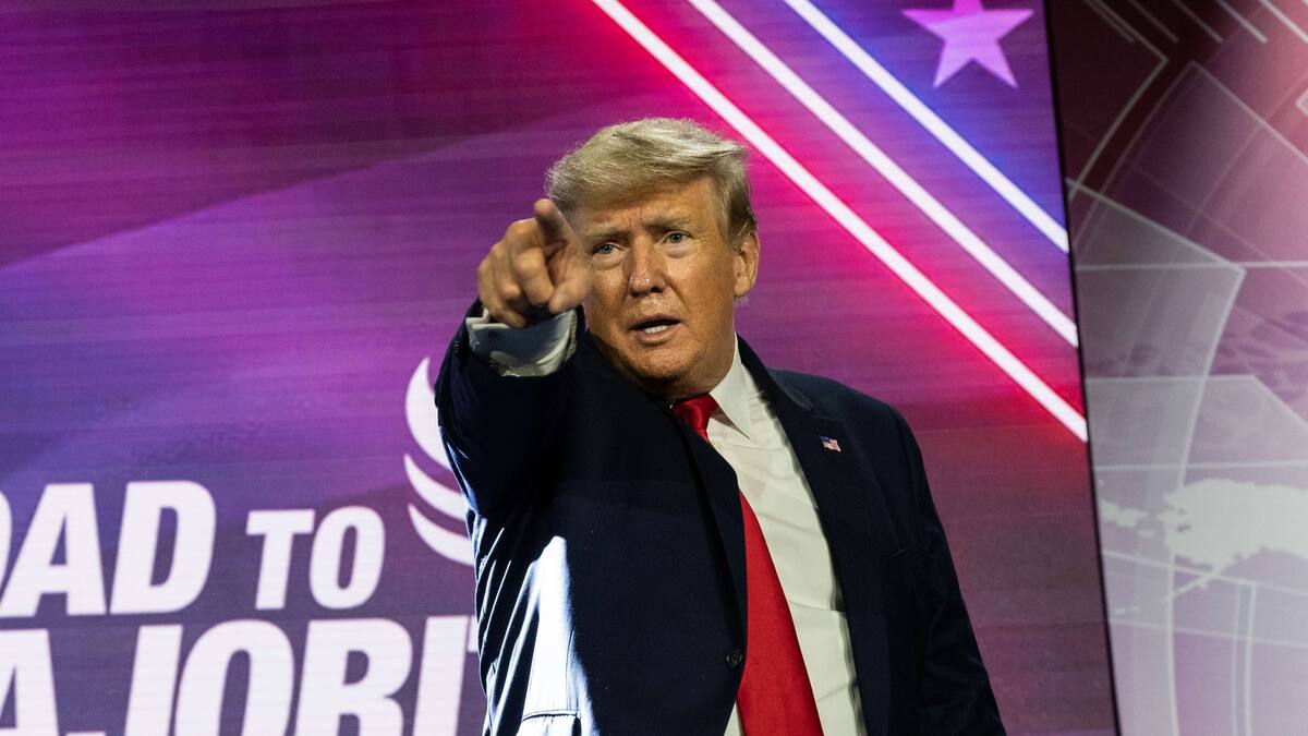 Trump n'est plus administrateur de son groupe de médias