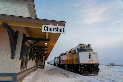 5 unforgettable train journeys to take in Canada