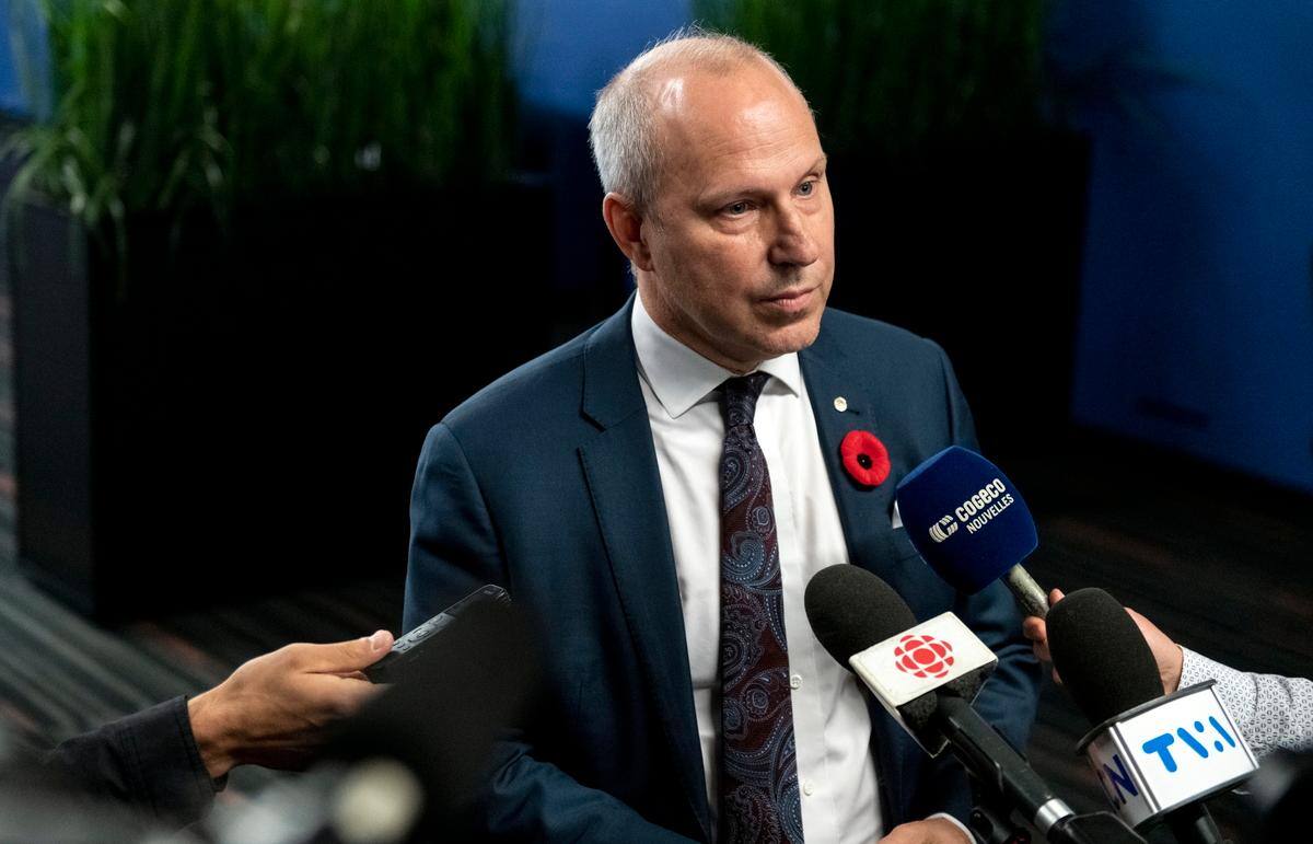 Fran&ccedil;ais de Rousseau: une r&eacute;action exag&eacute;r&eacute;e, jugent des chroniqueurs anglophones