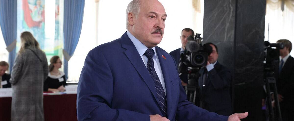 Loukachenko va déployer des forces supplémentaires à la frontière Bélarus-Ukraine