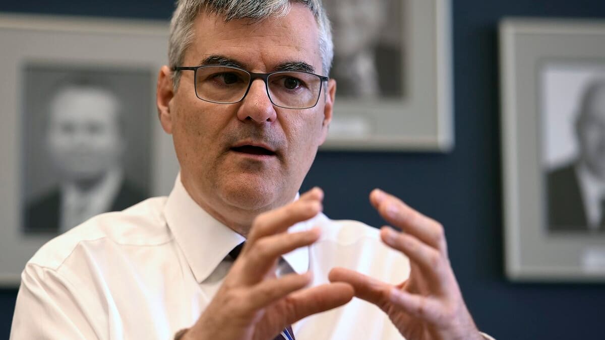 Une identité numérique en 2025, mais sans application pour avoir accès aux services gouvernementaux, précise Caire