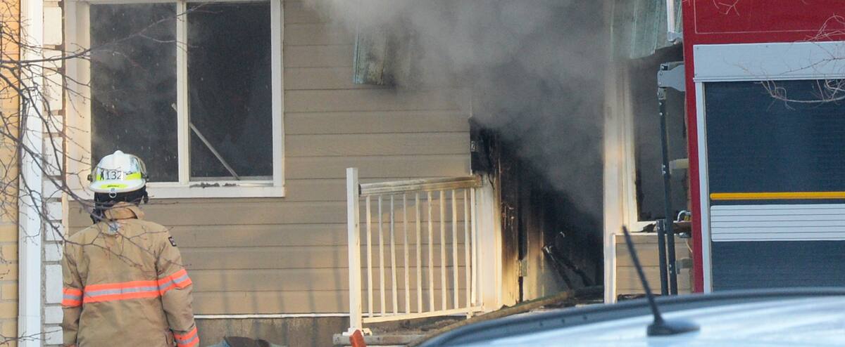 Une explosion dans un quadruplex de Longueuil fait trois blessés