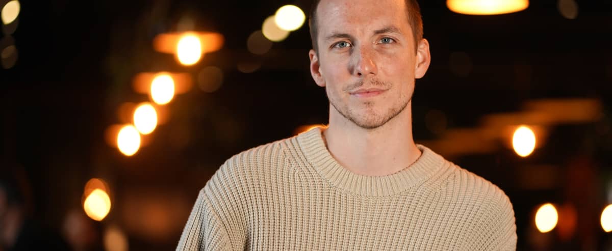 Tournage du film «Vous n’êtes pas seuls»: Pier-Luc Funk et Marianne Fortier en vedette dans une comédie romantique