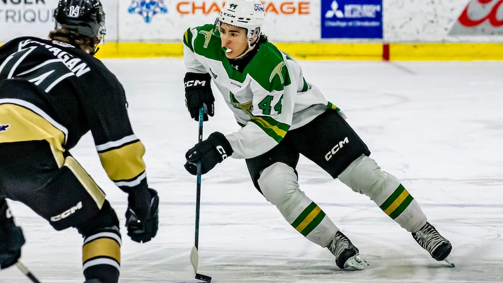 Troisième meilleur pointeur de la LHJMQ à 17 ans mais même pas invité à un camp de développement: Philippe Veilleux boudé par les équipes de la LNH