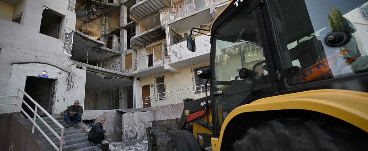 Ukraine: 17 drones abattus dans la région d'Odessa, des bâtiments endommagés