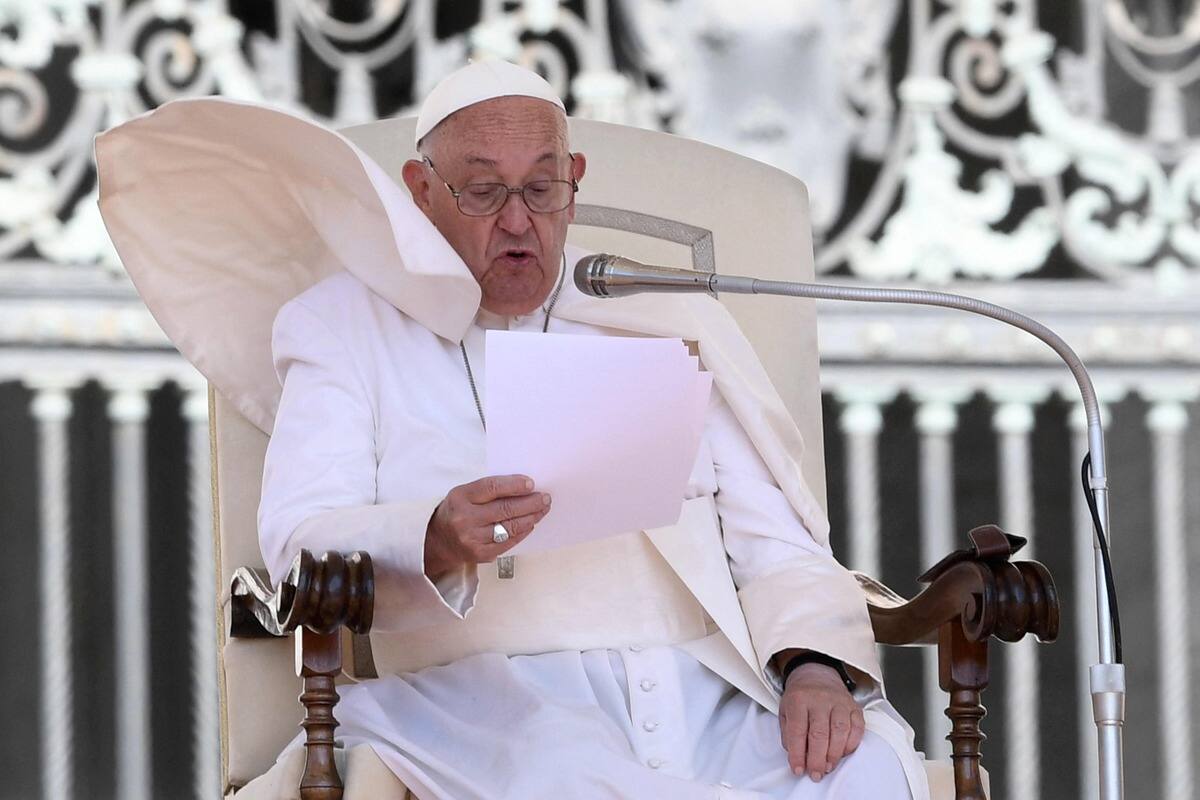 Le pape appelle les pr&ecirc;tres &agrave; ne pas &laquo;endormir&raquo; les fid&egrave;les