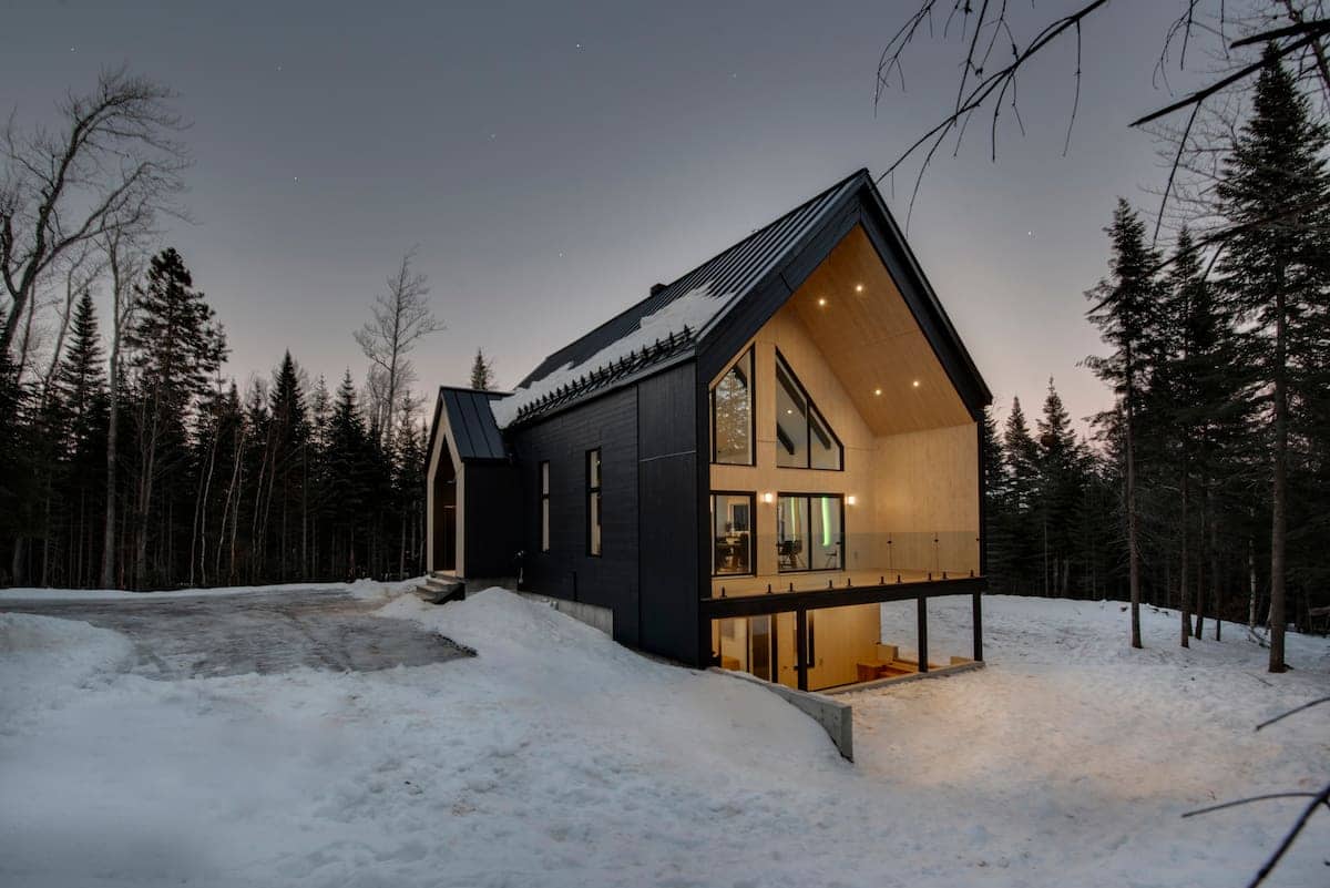 5 Airbnb pour passer la nuit près des pistes de ski du Massif dans Charlevoix 24 heures