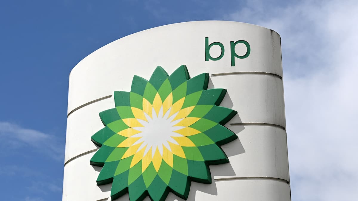 BP annonce qu'il sort du capital du russe Rosneft