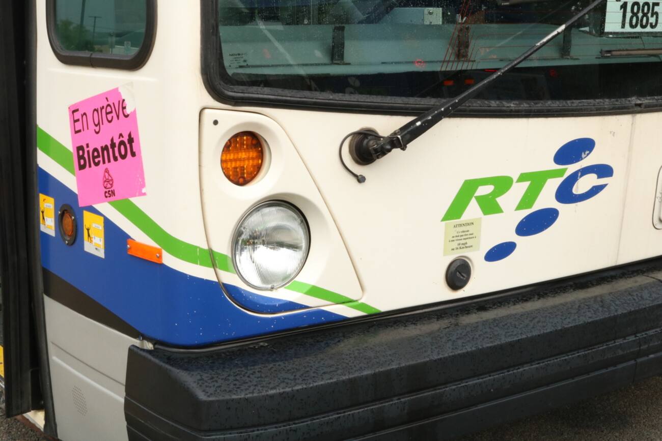 Bus Quebec Rtc Inside Aucun autobus en circulation en cas de grève au RTC | JDQ