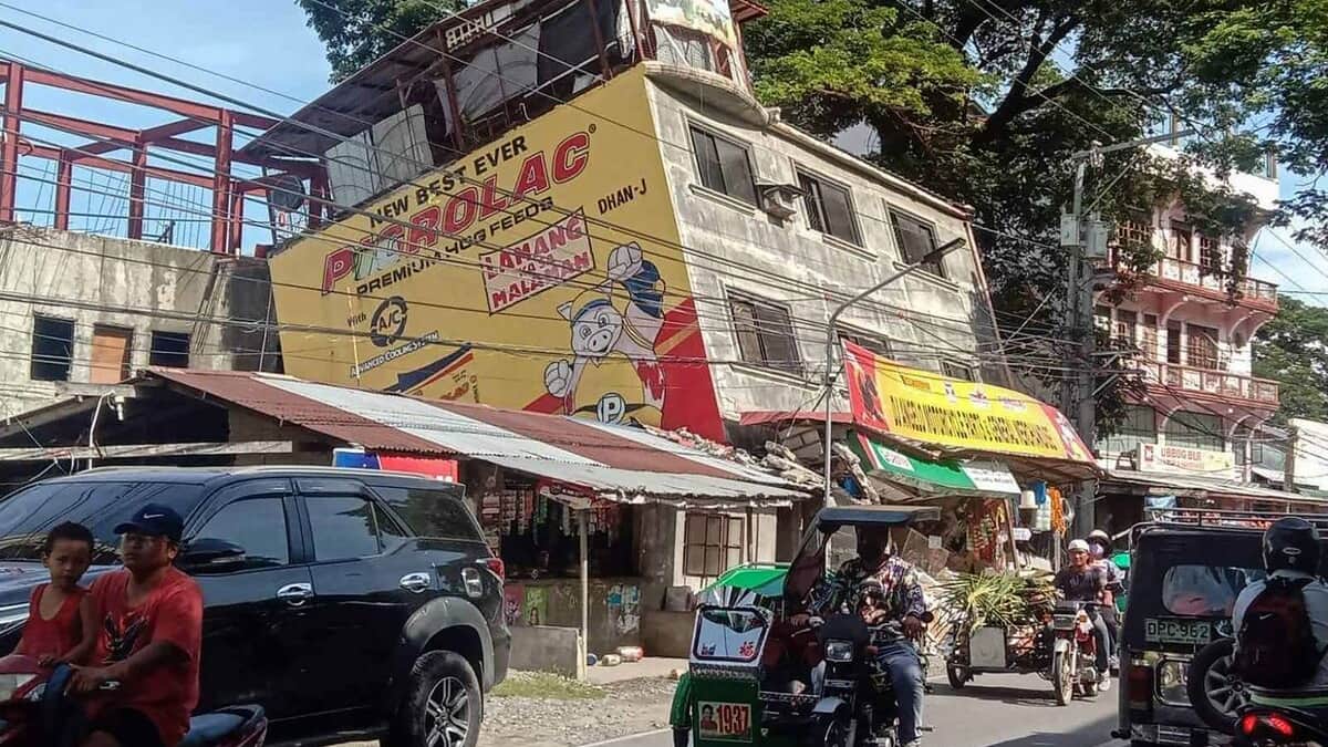 Un violent séisme fait au moins quatre morts aux Philippines