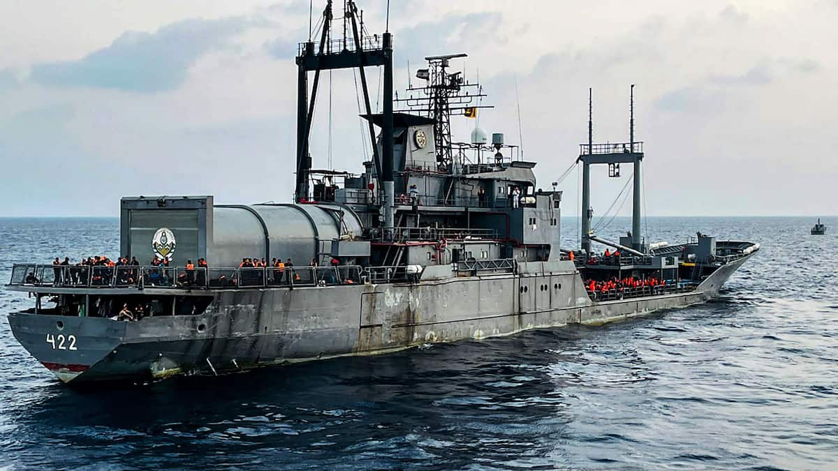 Sri Lanka: les corps de 84 marins de la frégate iranienne torpillée par les États-Unis rapatriés vendredi