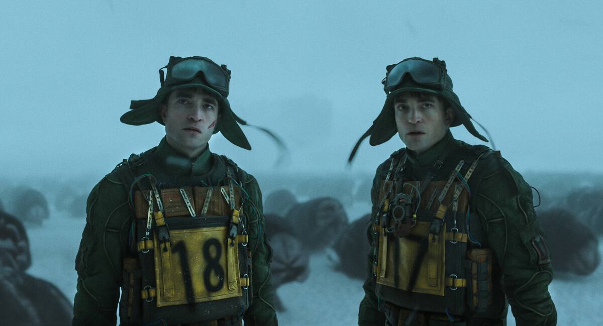 「ミッキー17」で：ロバート・パティンソンはサイエンスフィクションのクローンに変わります