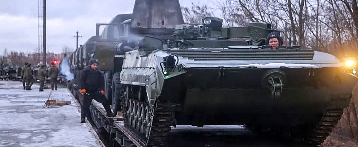 The crisis between Ukraine and Russia was severed The crisis between Ukraine and Russia was severed