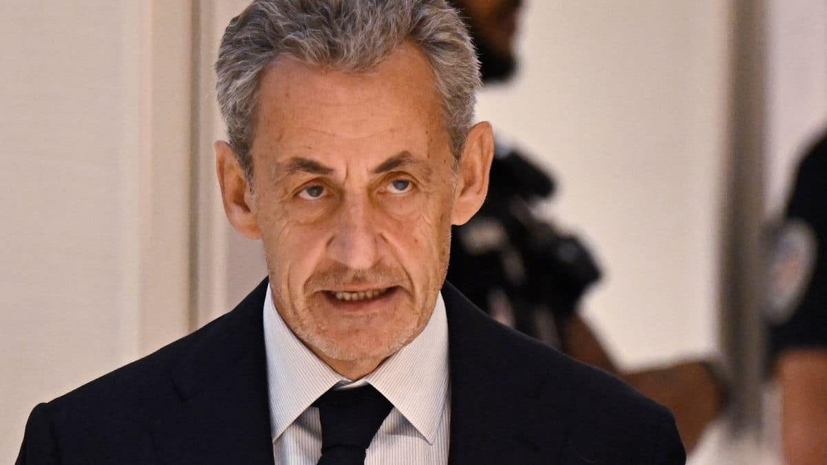 Financement libyen: l'ex-président français Nicolas Sarkozy condamné à cinq ans de prison