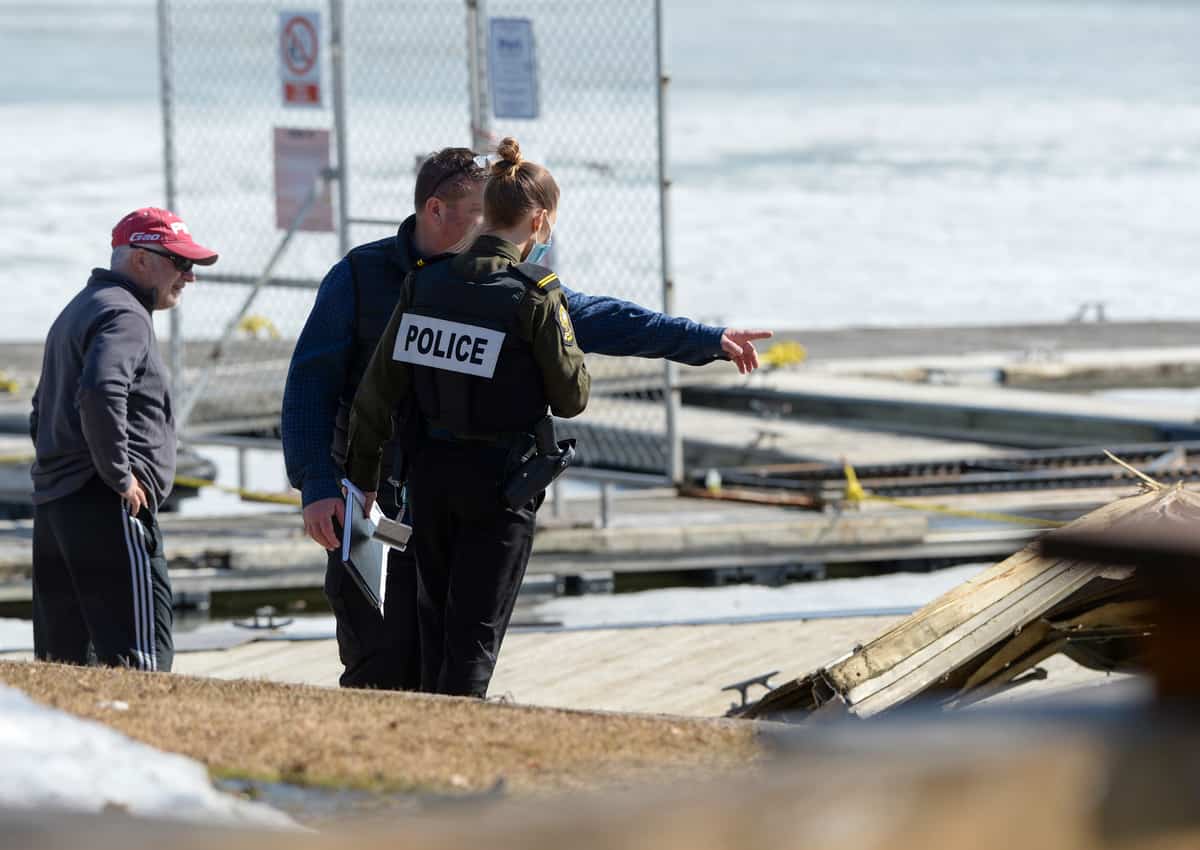 Venise En Quebec Un Homme Inanime Decouvert Par Des Policiers Du Vermont Jdm