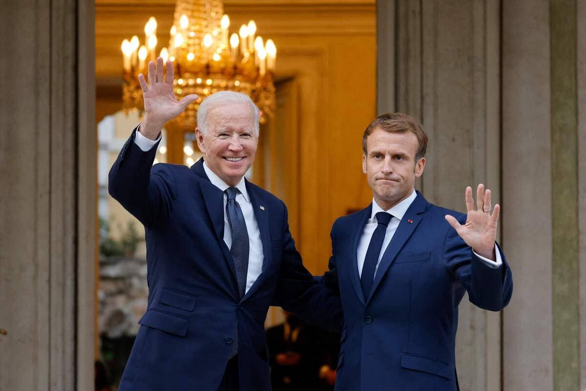 Ukraine: Macron s&rsquo;entretient avec Biden avant de rencontrer Poutine