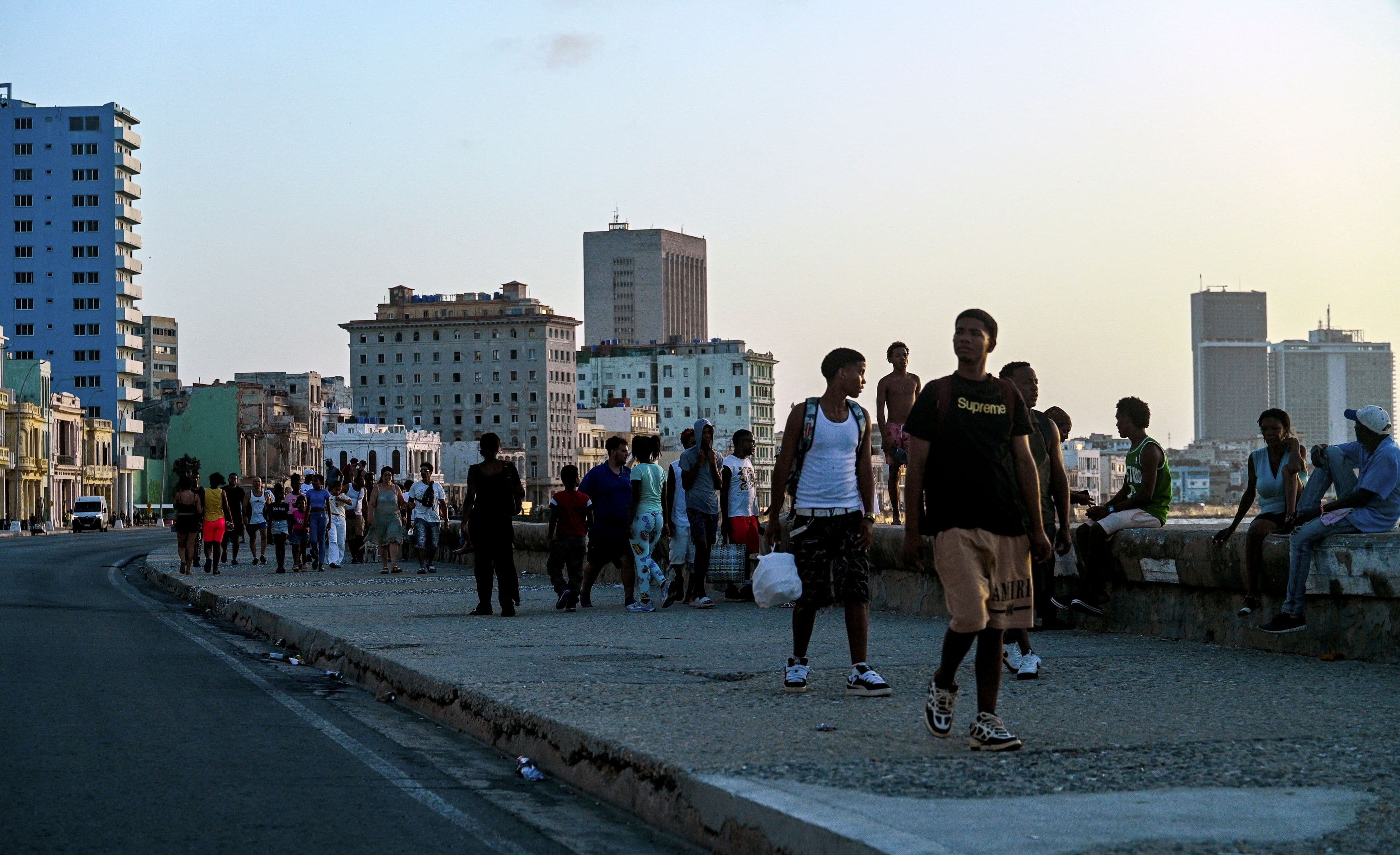 Cuba: the electricity network restored after another total outage
