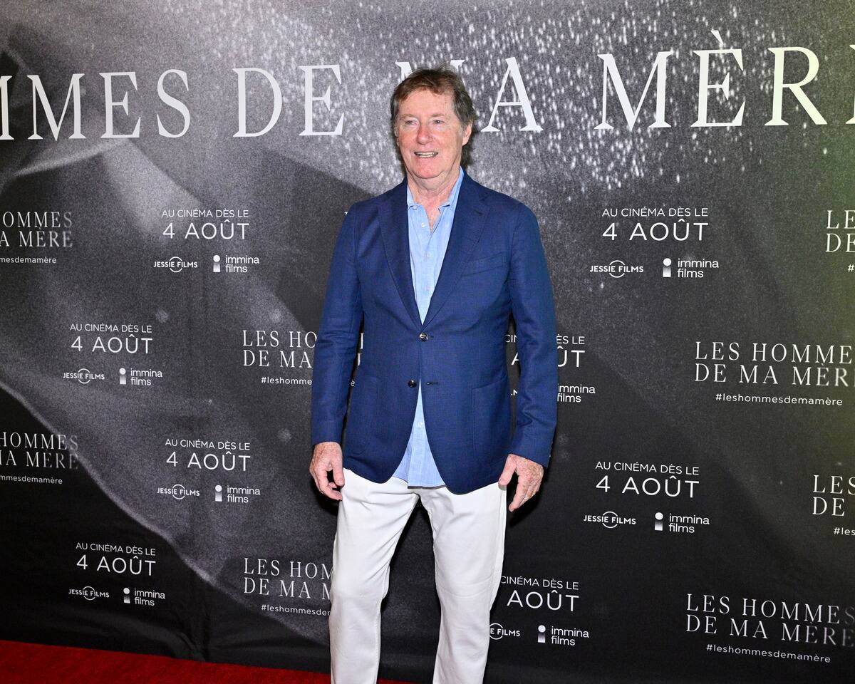 Marc Messier sur le tapis rouge de la première du film «Les hommes de ma mère», d’Anik Jean, dans lequel il a un rôle.