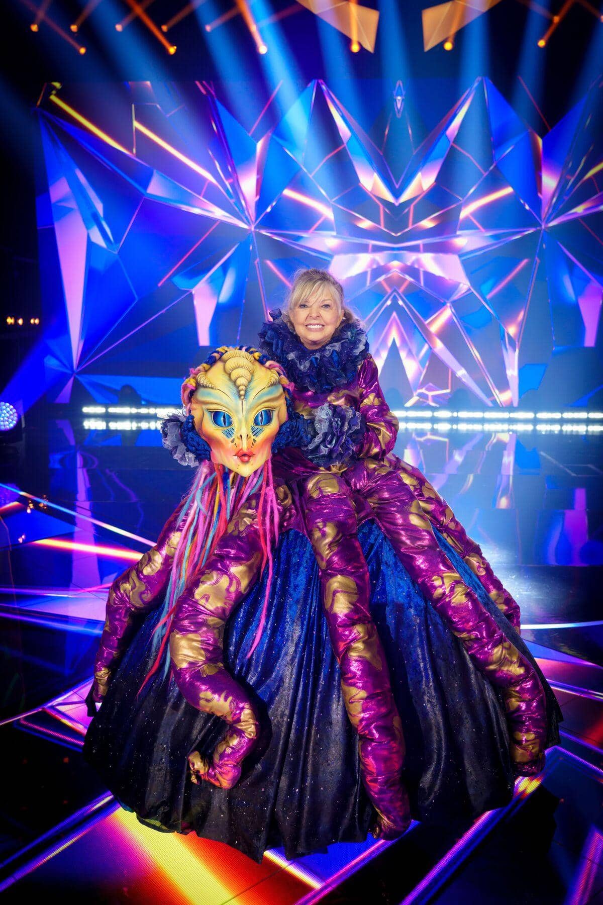 &laquo;Chanteurs masqu&eacute;s&raquo;: majestueuse Reine de l&rsquo;espace