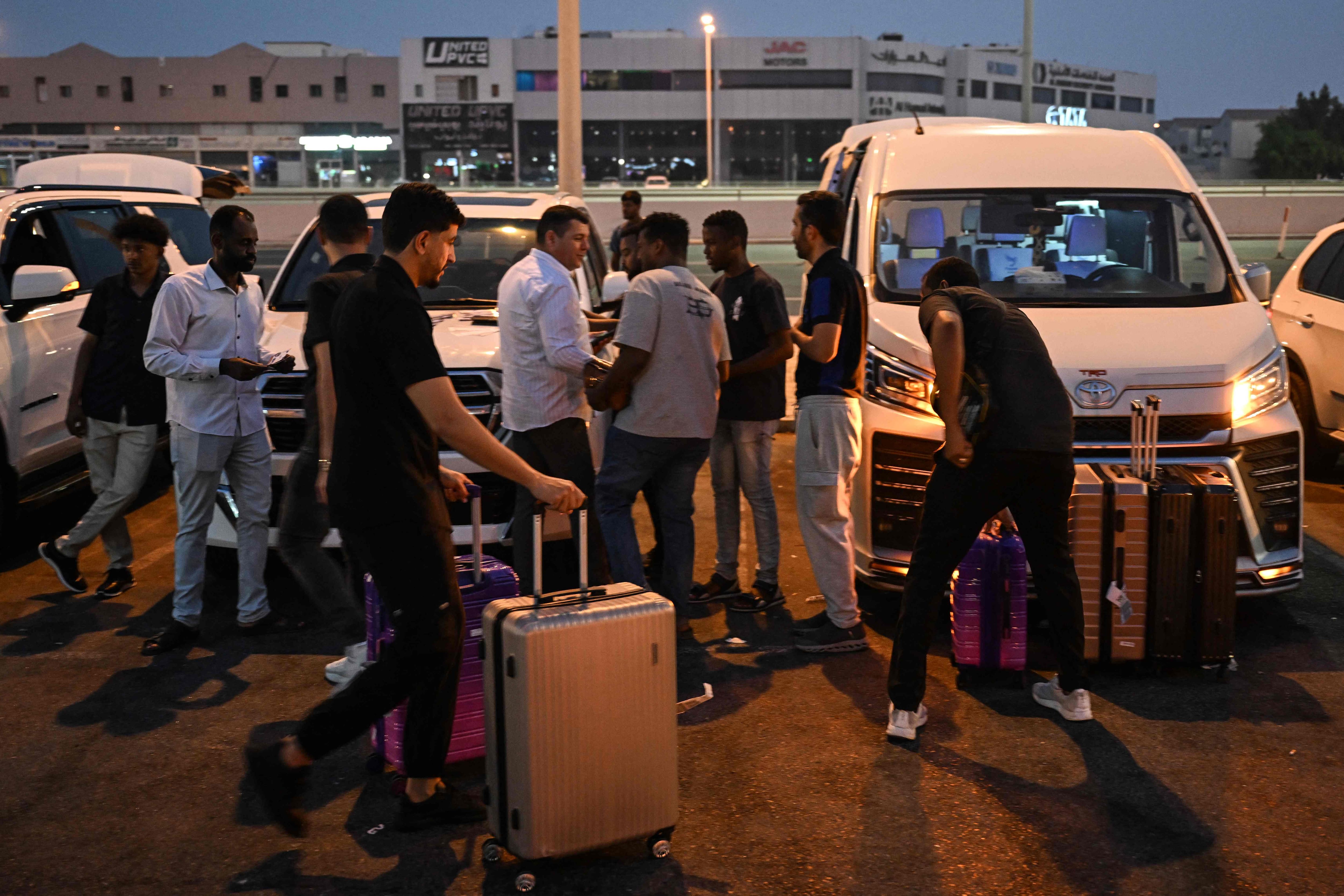 Arabie saoudite: un 2e mort dans l'attaque contre l'aéroport de Dammam