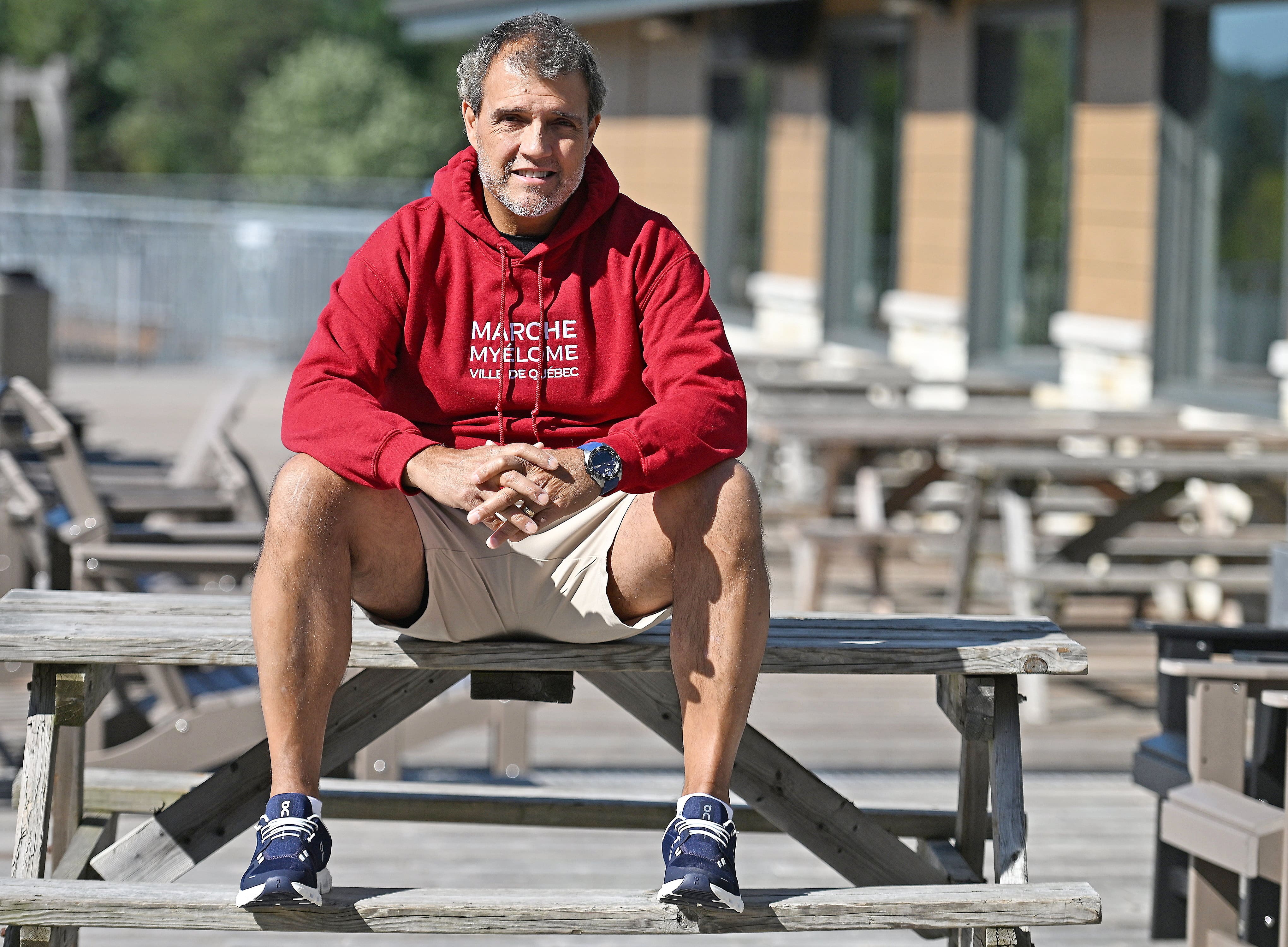 Gino Valle organizes an anti-garbage march against multiple myeloma on September 27, 2026 at Le Relay station in Lac Beauport.