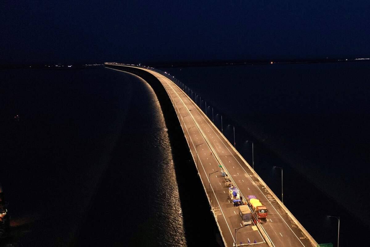 Un immense pont controvers&eacute; inaugur&eacute; au Bangladesh