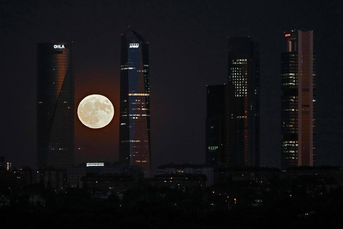 La Lune, au centre de toutes les convoitises | JDM | QUB info
