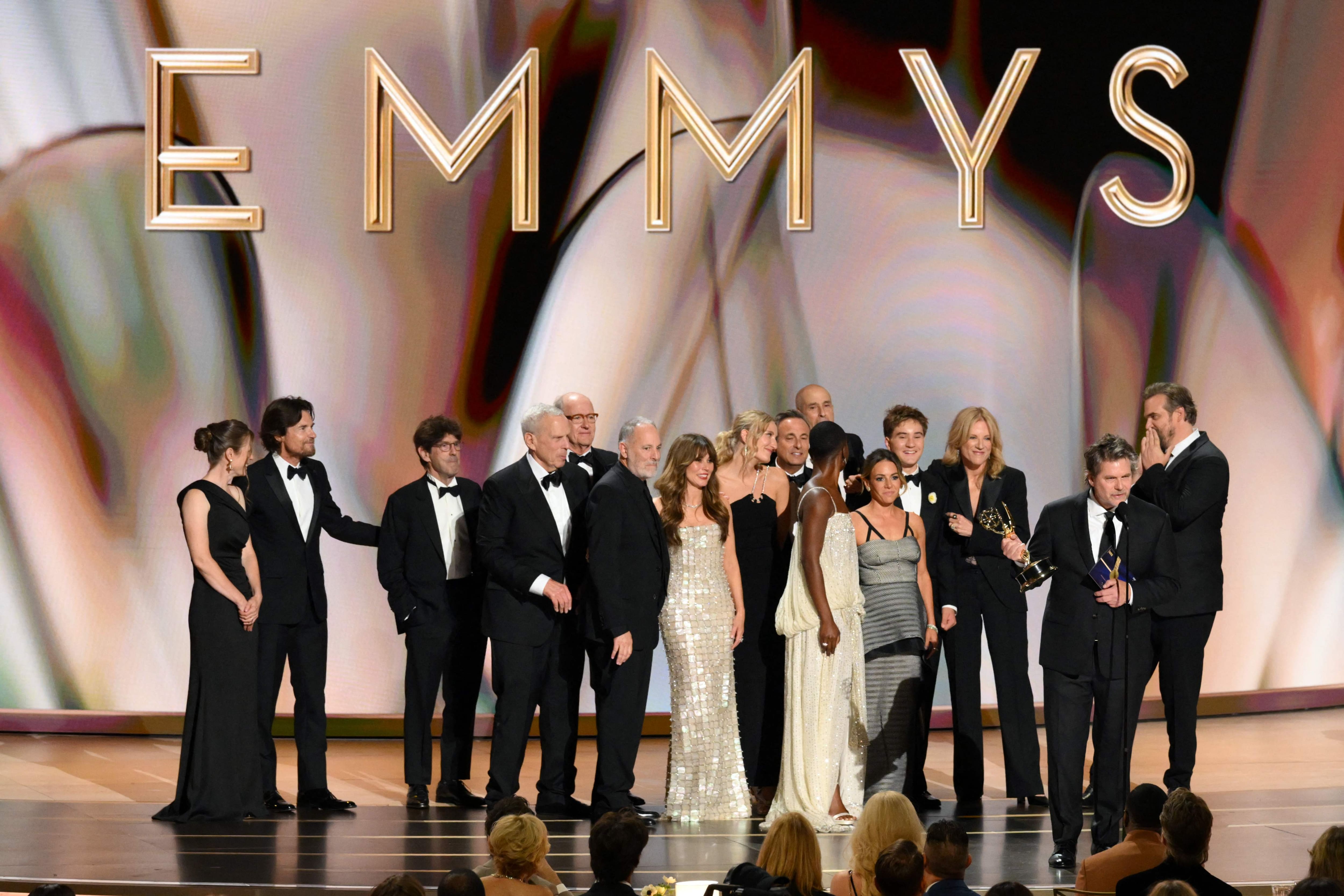 La comédie d'épouvante «Widow's Bay» et la série médicale «The Pitt» dominent les Emmy Awards