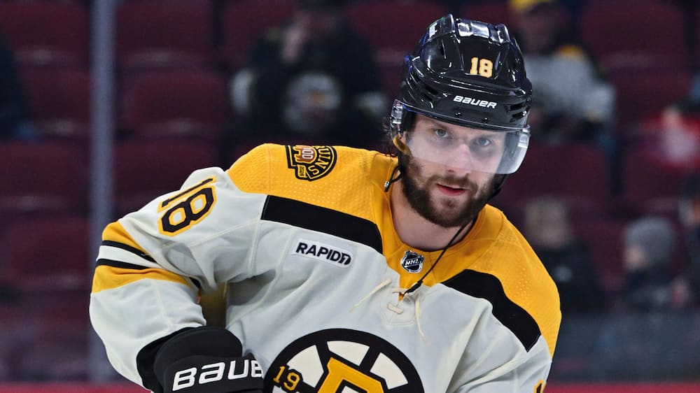 Joueur de centre recherché: Zacha n'est pas la solution
Joueur de centre recherché: Zacha n'est pas la solution