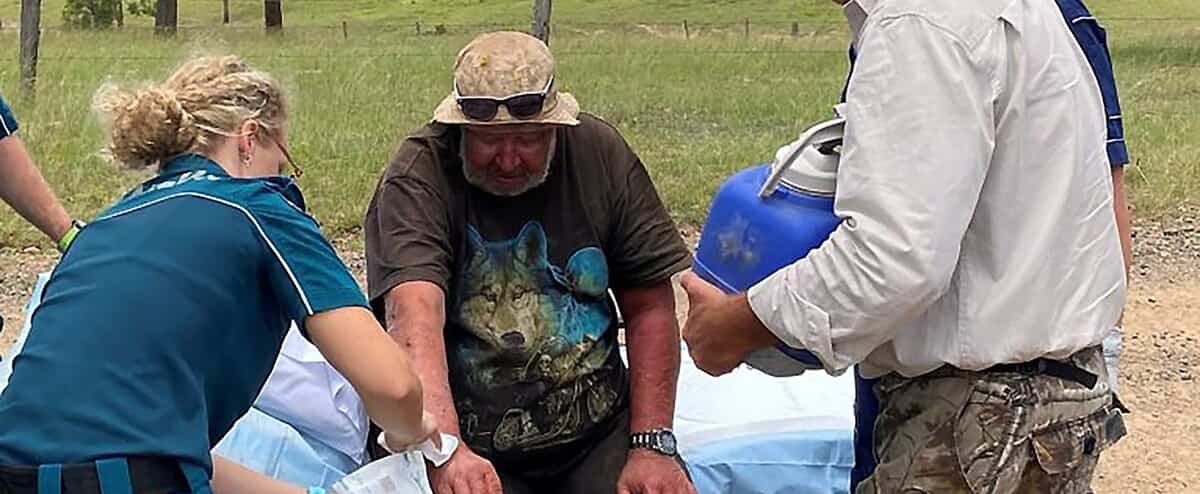 Un uomo australiano è stato trovato dopo aver perso 18 giorni nella boscaglia Un uomo australiano è stato trovato dopo aver perso 18 giorni nella boscaglia