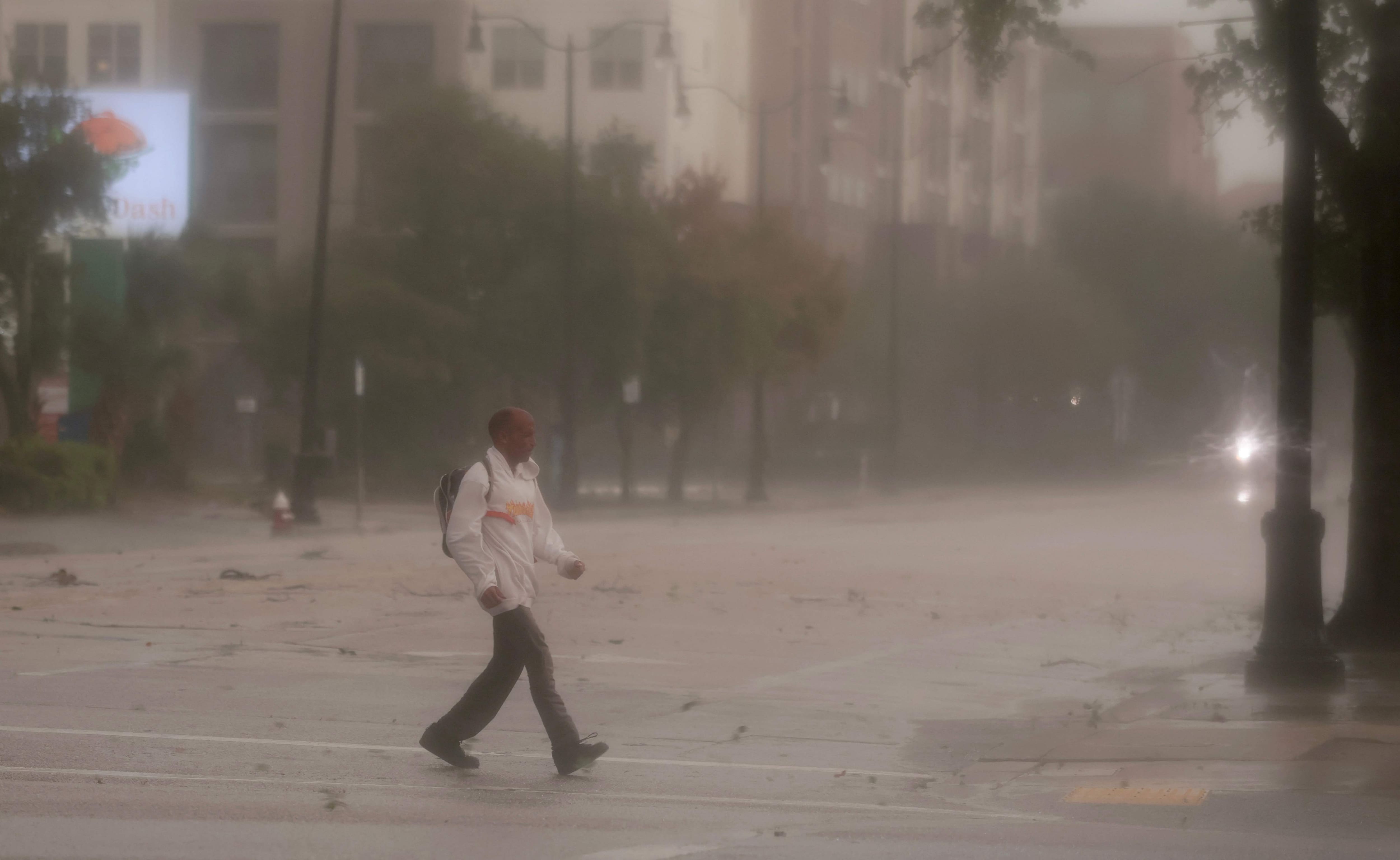 L'ouragan «Isaias» touche terre en Floride