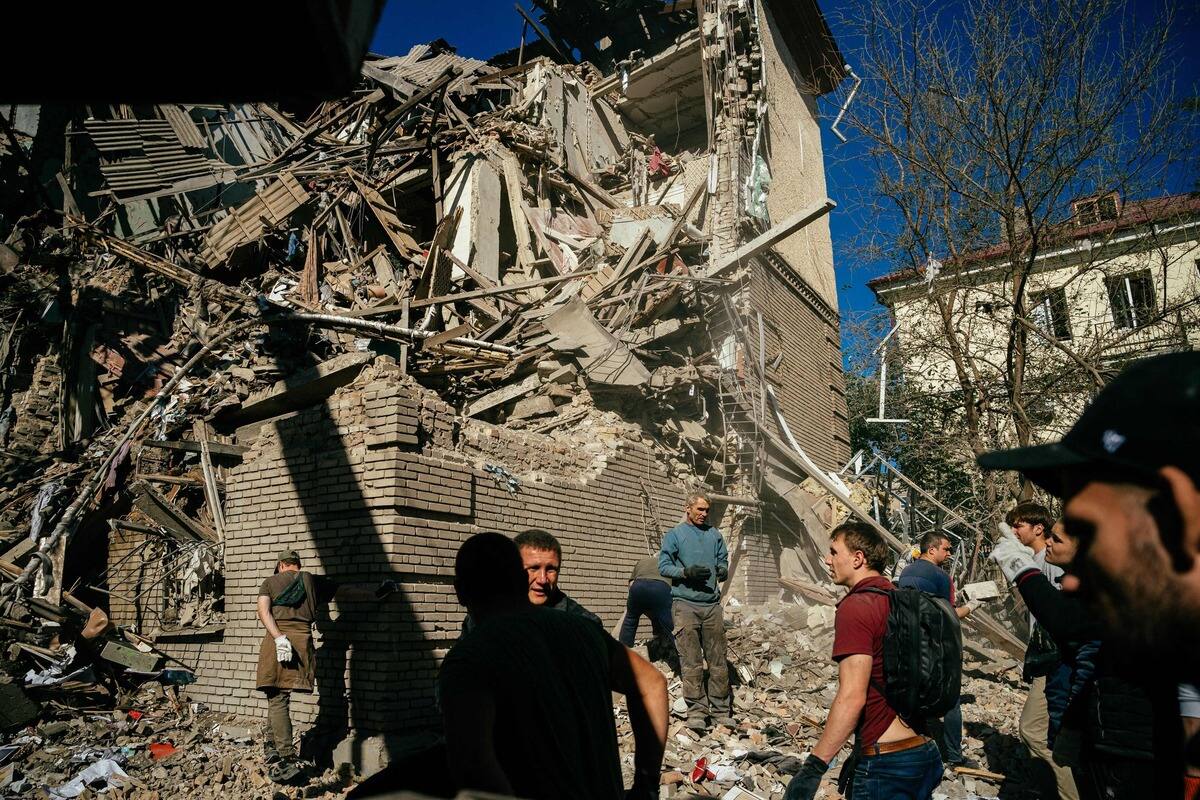 Terrifying images after blast in Saborgia