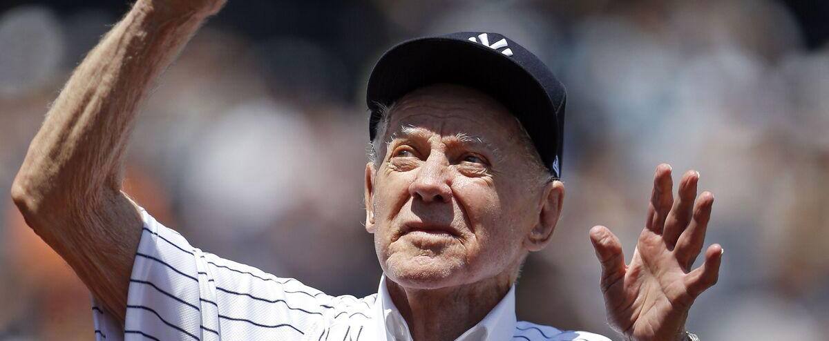 Whitey Ford gives up the ghost 1