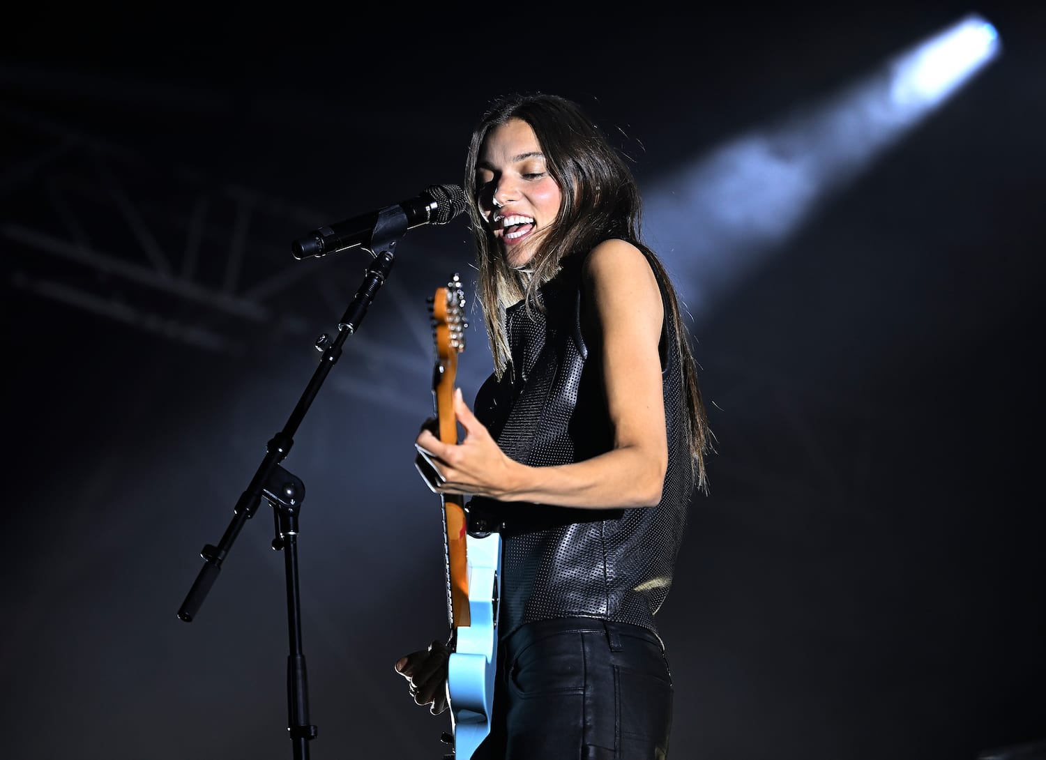 Victoires De La Musique En France 3 Nominations Pour Charlotte Cardin victoires-de-la-musique-en-france-3-nominations-pour-charlotte-cardin