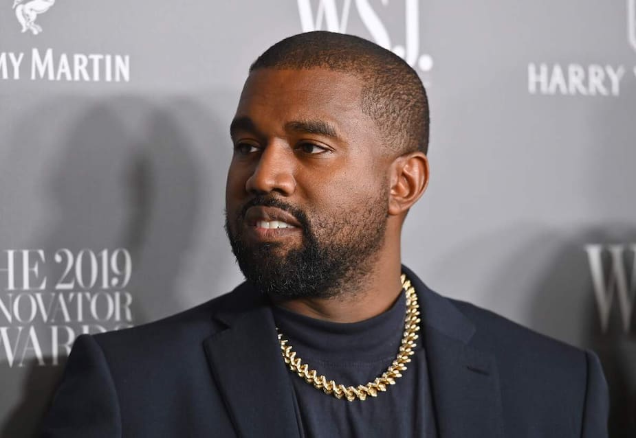 Image principale de l'article Kanye West en furie contre son label