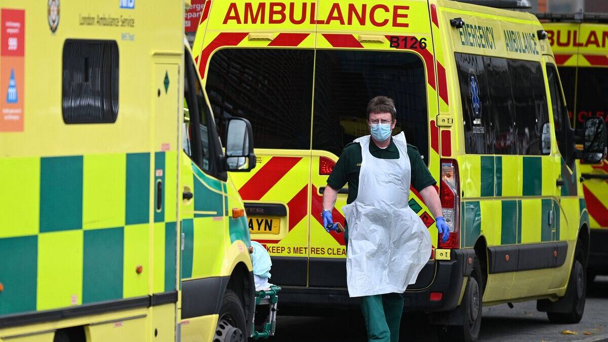 Une 3e dose doit être proposée à tous les adultes au Royaume-Uni