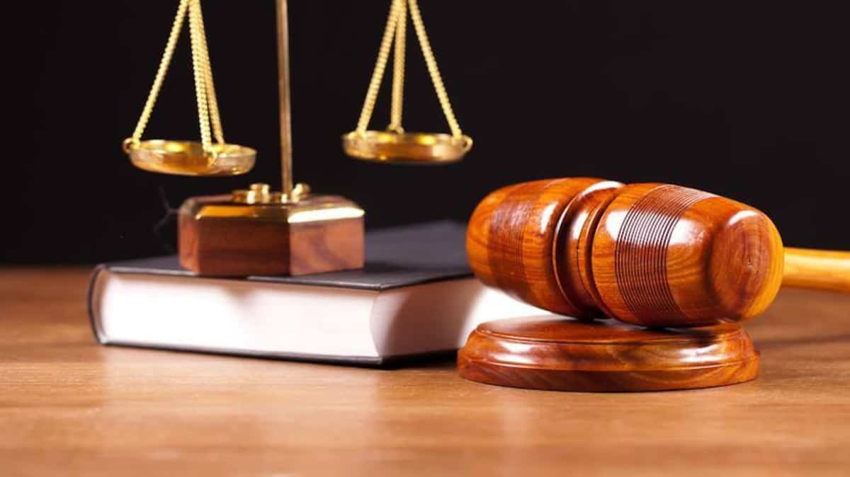 Délinquant à contrôler: un harceleur récidiviste empoisonne la vie d’une femme rencontrée dans un bar