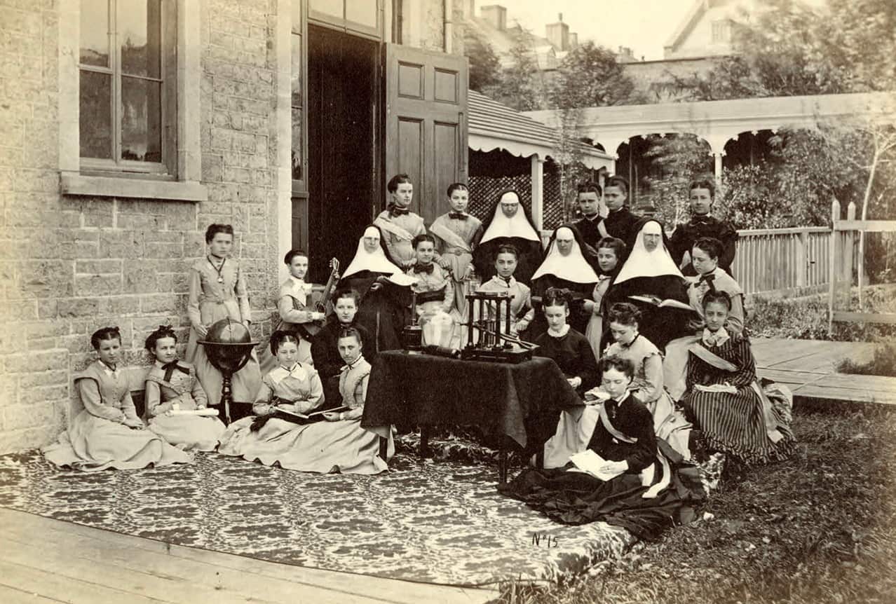 Les ursulines ont enseigné les sciences aux filles dès 1800 | JDM