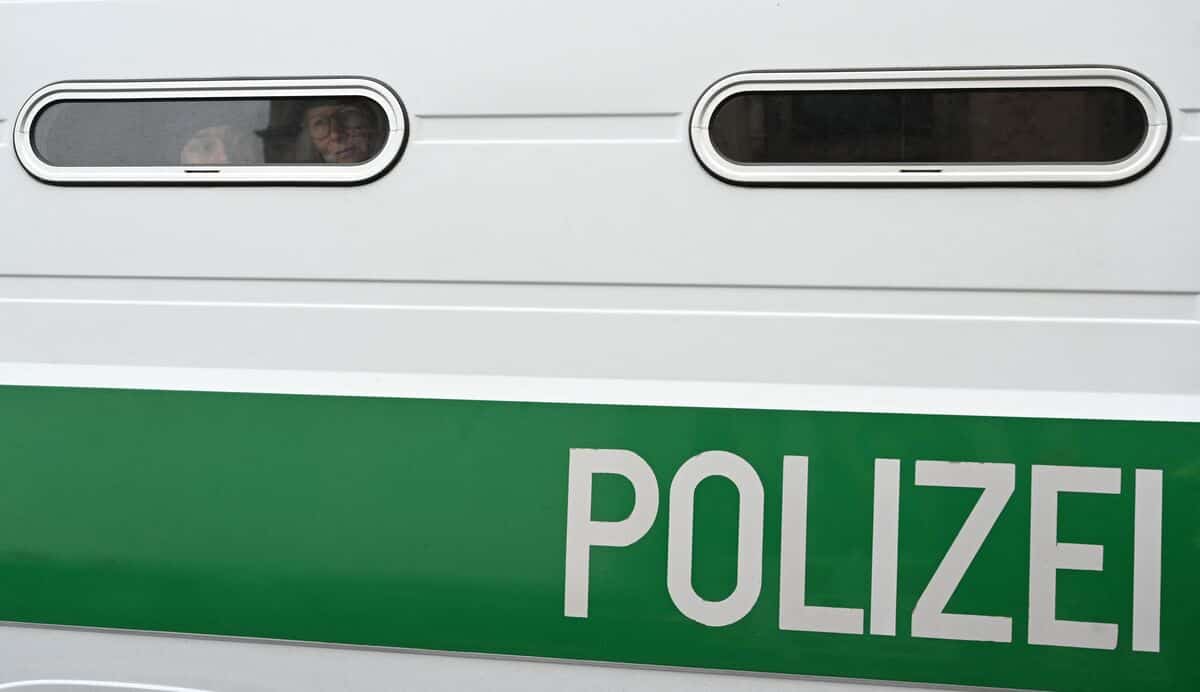 Deutschland: Festnahme eines mutmaßlichen älteren Mörders