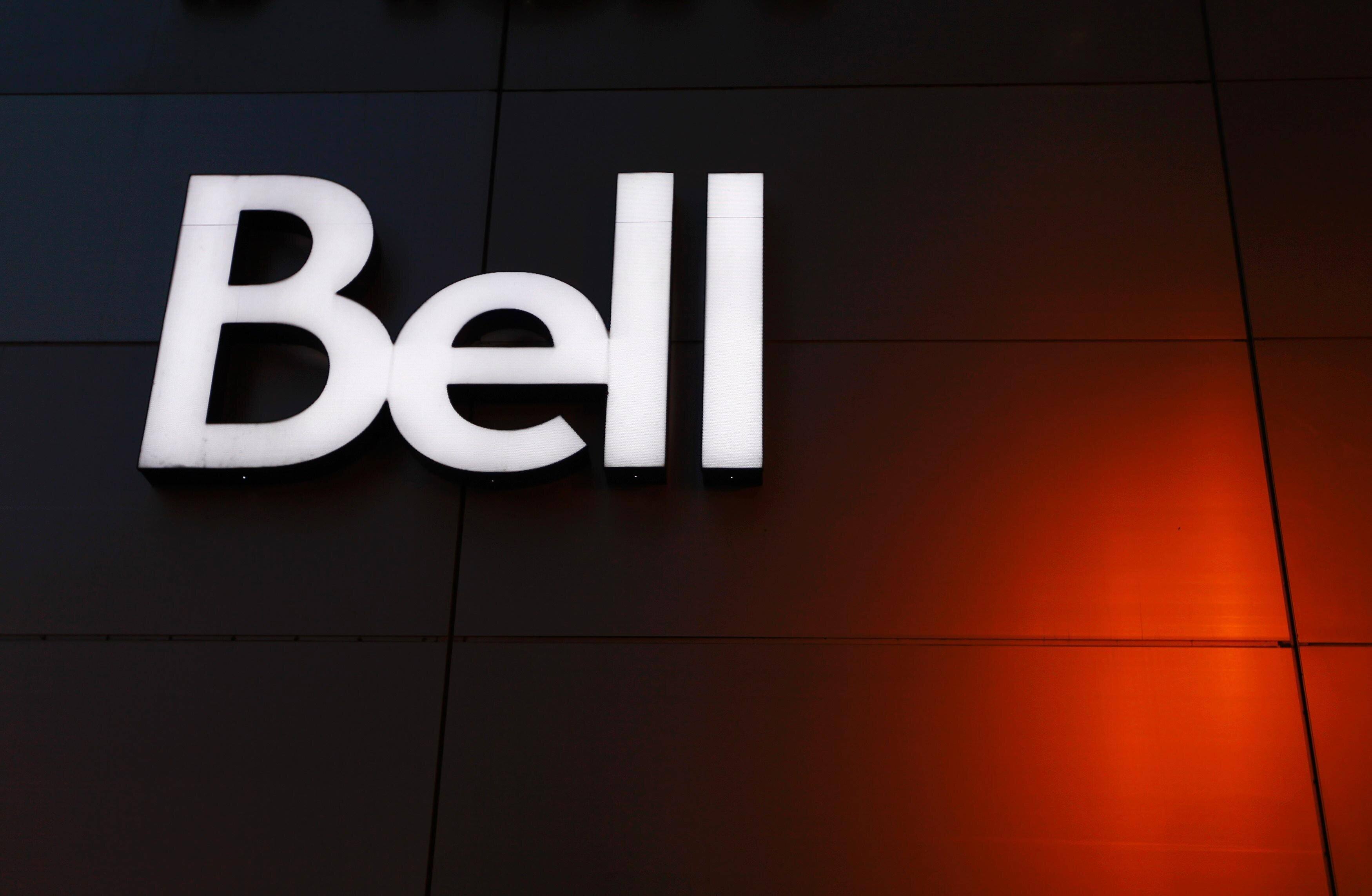 Bell supprime 4800 postes et sabre dans ses m&eacute;dias au Qu&eacute;bec