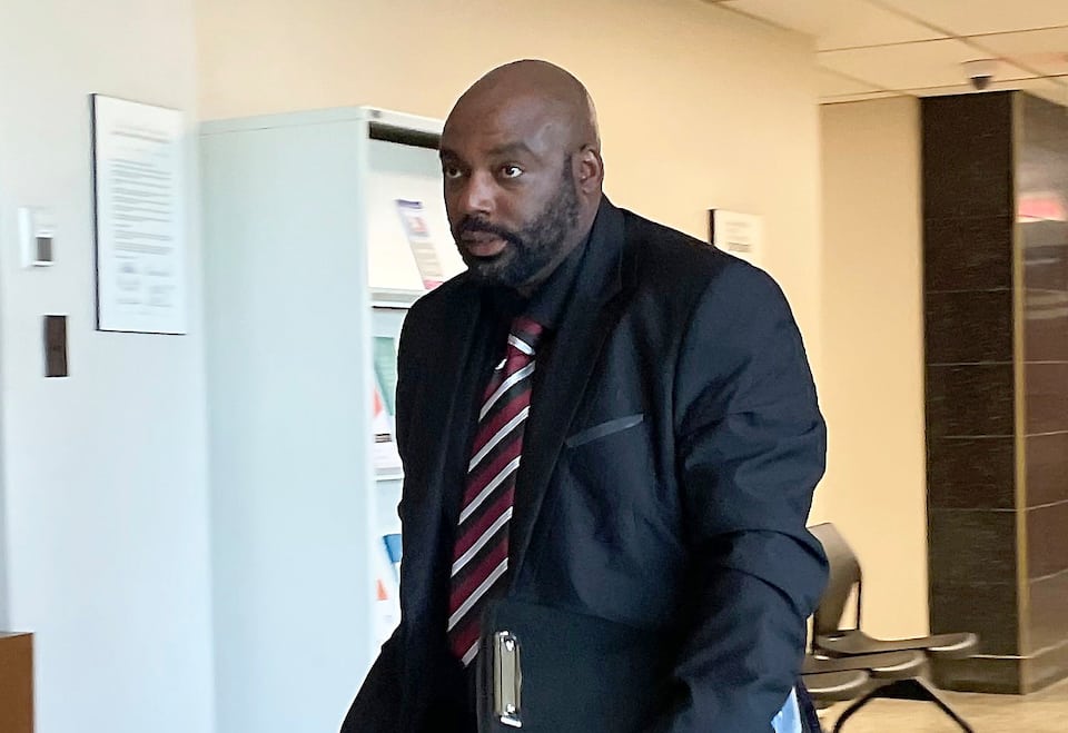 Un intervenant de la DPJ subit son procès pour agression sexuelle sur une ado en centre jeunesse | JDM