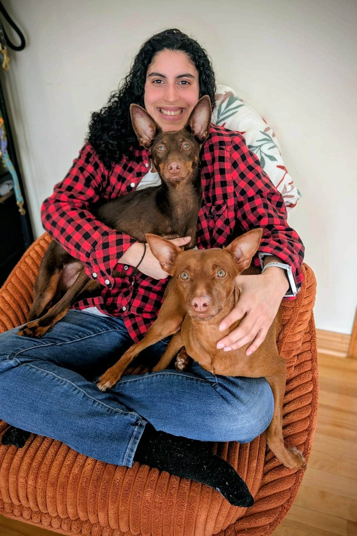 Deux Québécoises aident à sauver les chiens les plus martyrisés du monde en Espagne