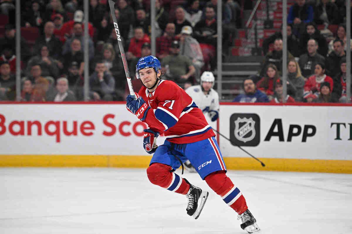 Jake Evans, le rempla&ccedil;ant de Phillip Danault ?