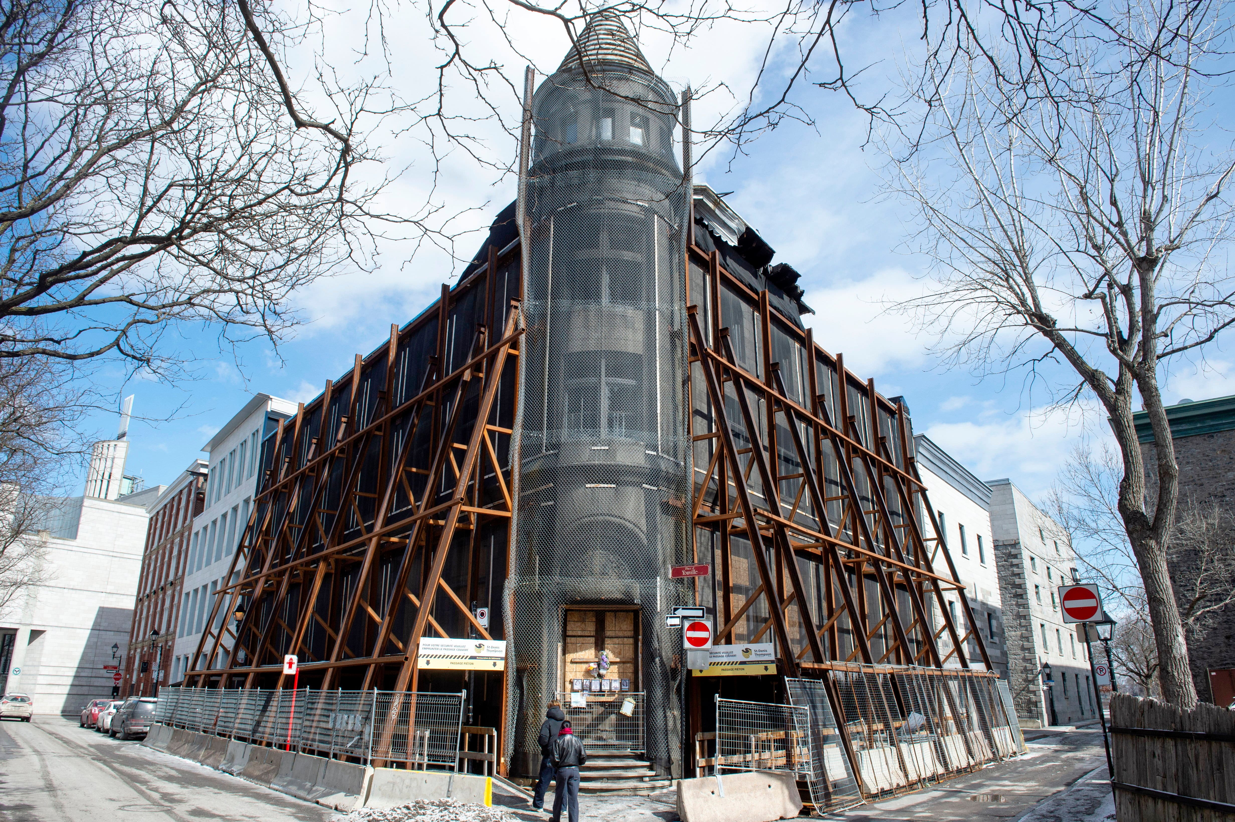 Les assureurs d&rsquo;&Eacute;mile Benamor veulent forcer la vente de l&rsquo;immeuble incendi&eacute; du Vieux-Montr&eacute;al