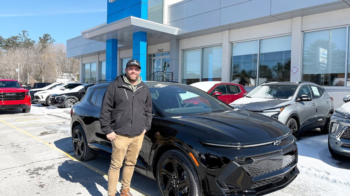 Prix de l'essence : le calme avant la tempête pour les ventes de véhicules électriques ?