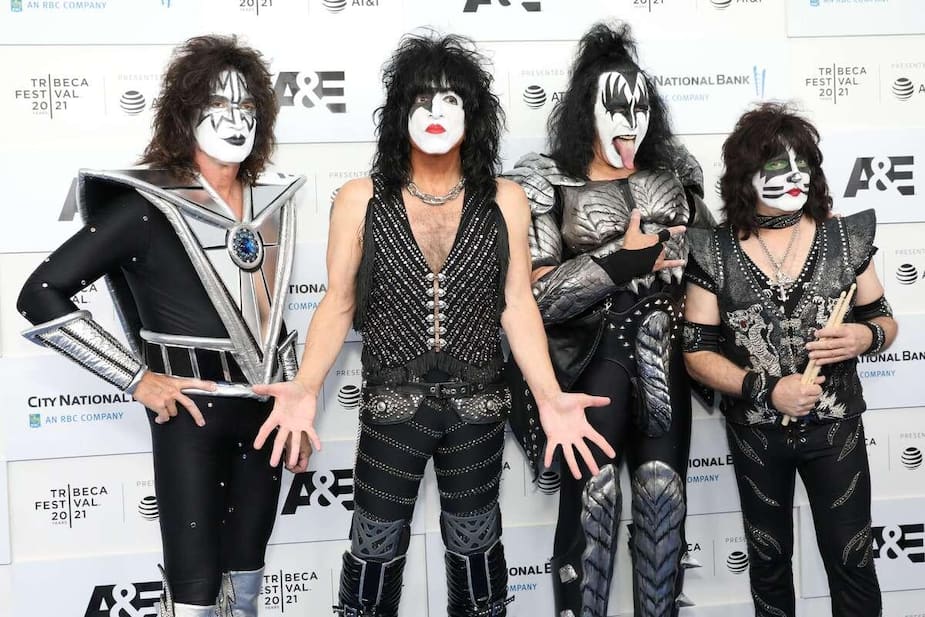 Image principale de l'article Gene Simmons est positif à la COVID-19